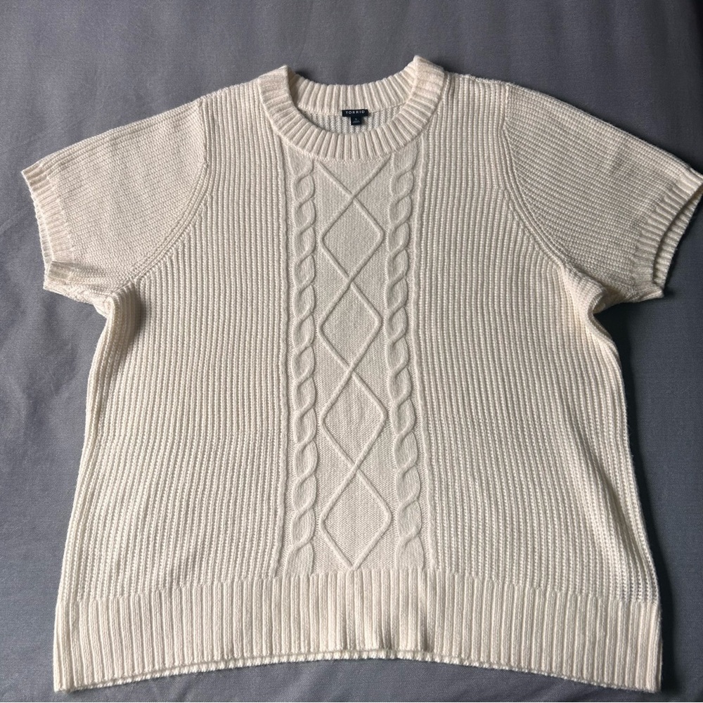 Torrid Chunky Sweater Knit Drop Shoulder Pullover White Short Sleeve Knit Size 5